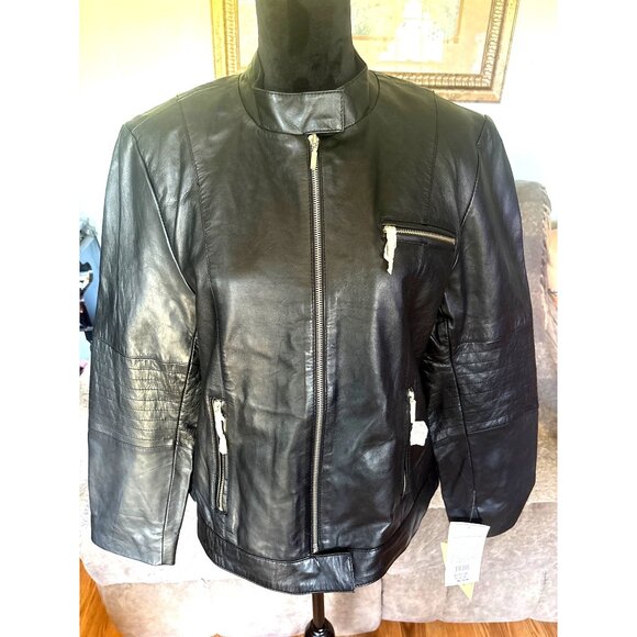EXCELLED Womens Black Leather Moto Jacket Zippered Pockets & Sleeve Sz M NWT - Picture 2 of 15